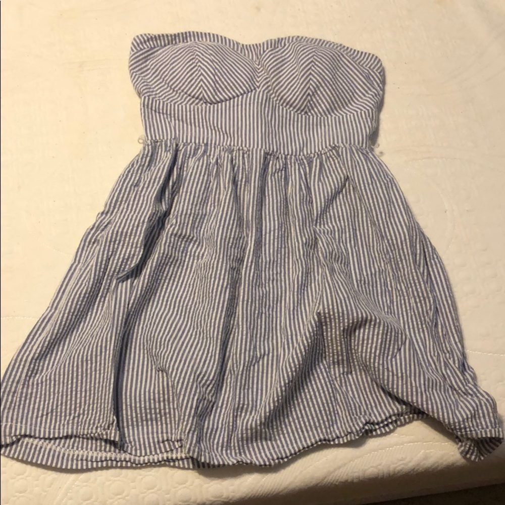 Strapless dress
